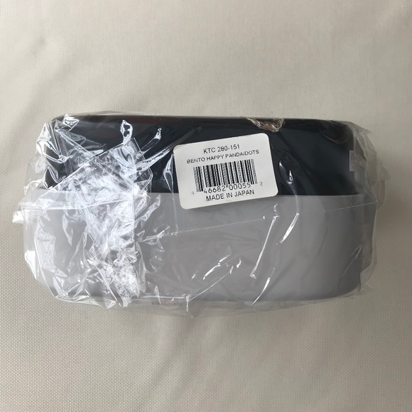 Happy Panda Snow Day 2-Tiered Bento Box - Picture 3 of 10